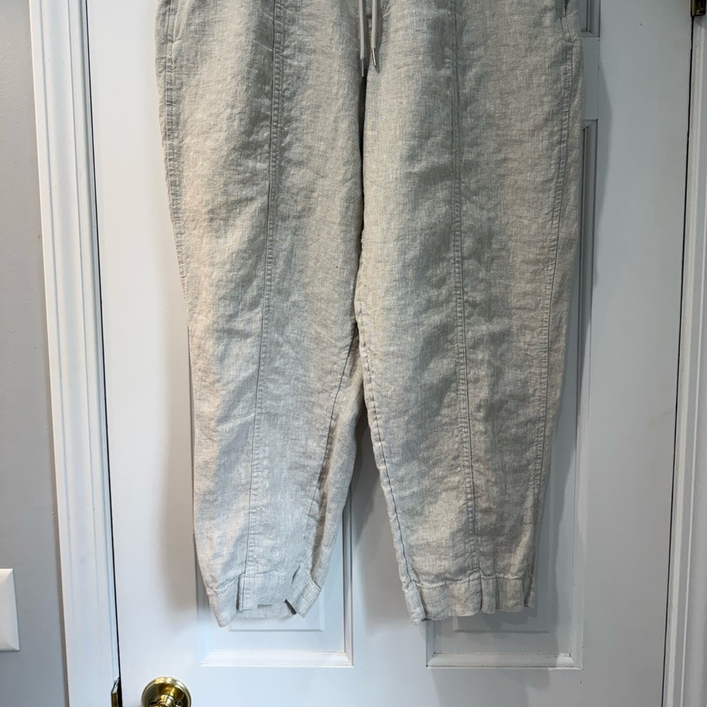 Athleta Cream/light Khaki Ankle Cropped Pants - Picture 2 of 7